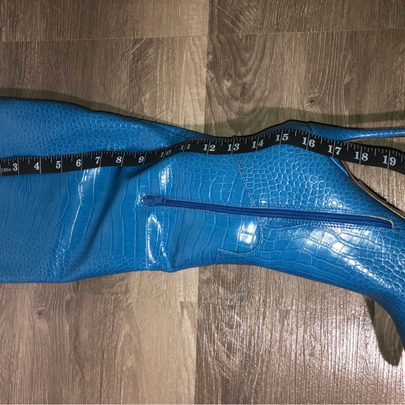 Go Wide Fit Blue Knee High Pointed Toe Stiletto Croc Boots Public Desire New - Picture 8 of 9
